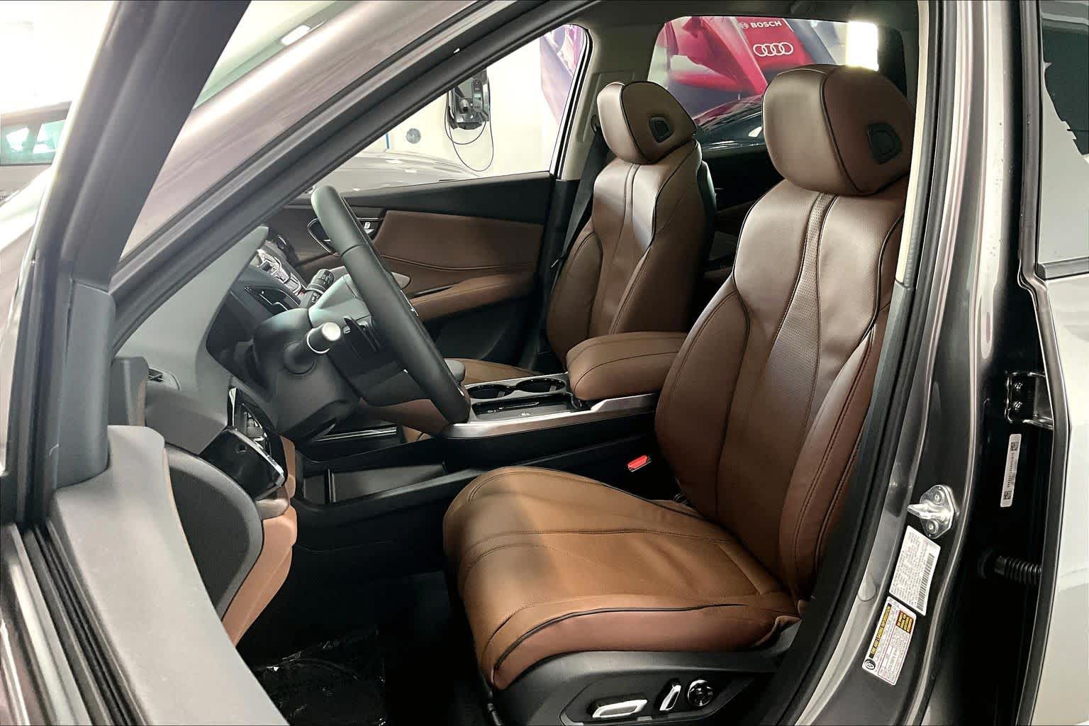 Thumbnail: 2026 Acura RDX - 11