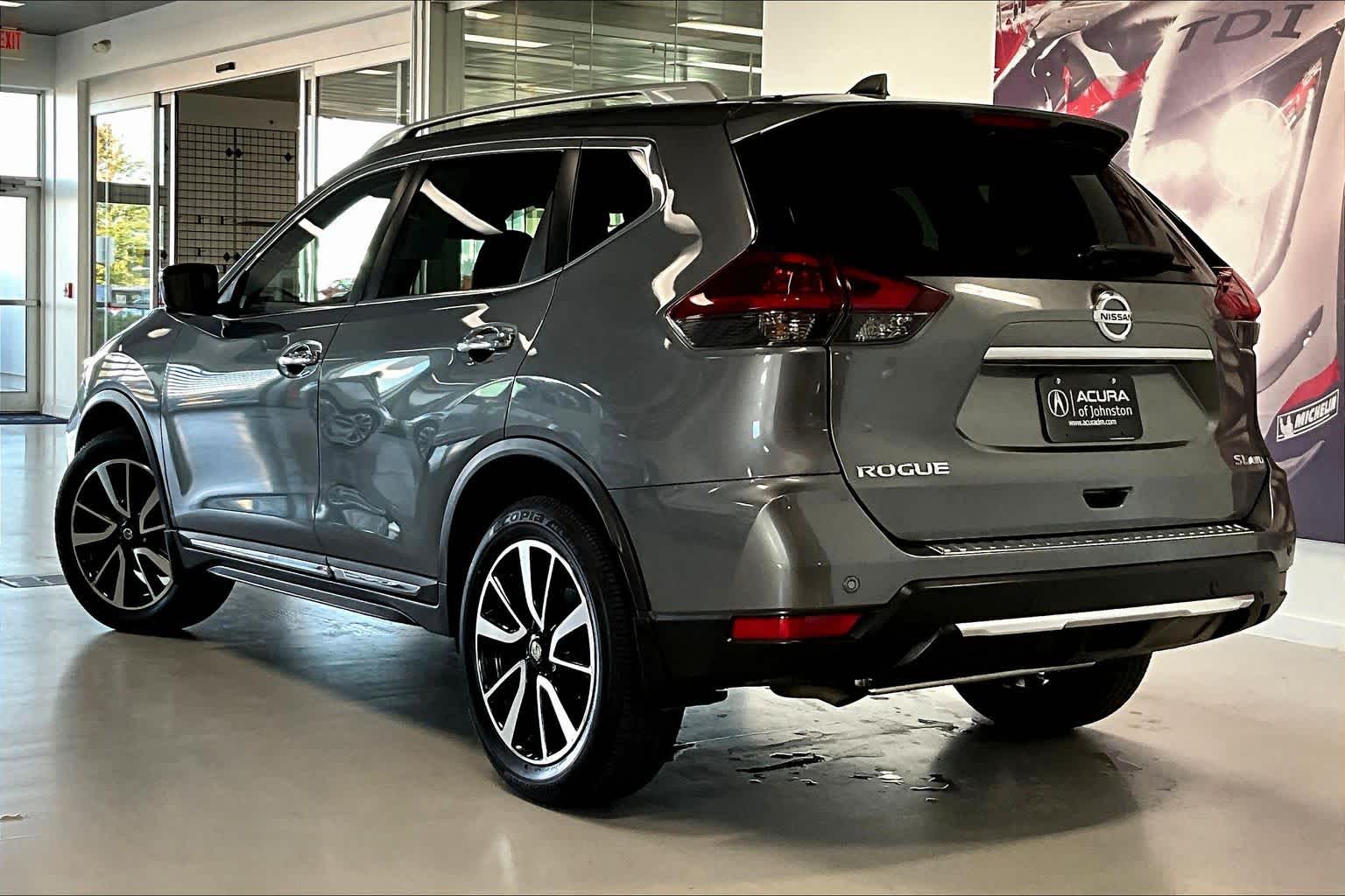 Thumbnail: 2019 Nissan Rogue - 4