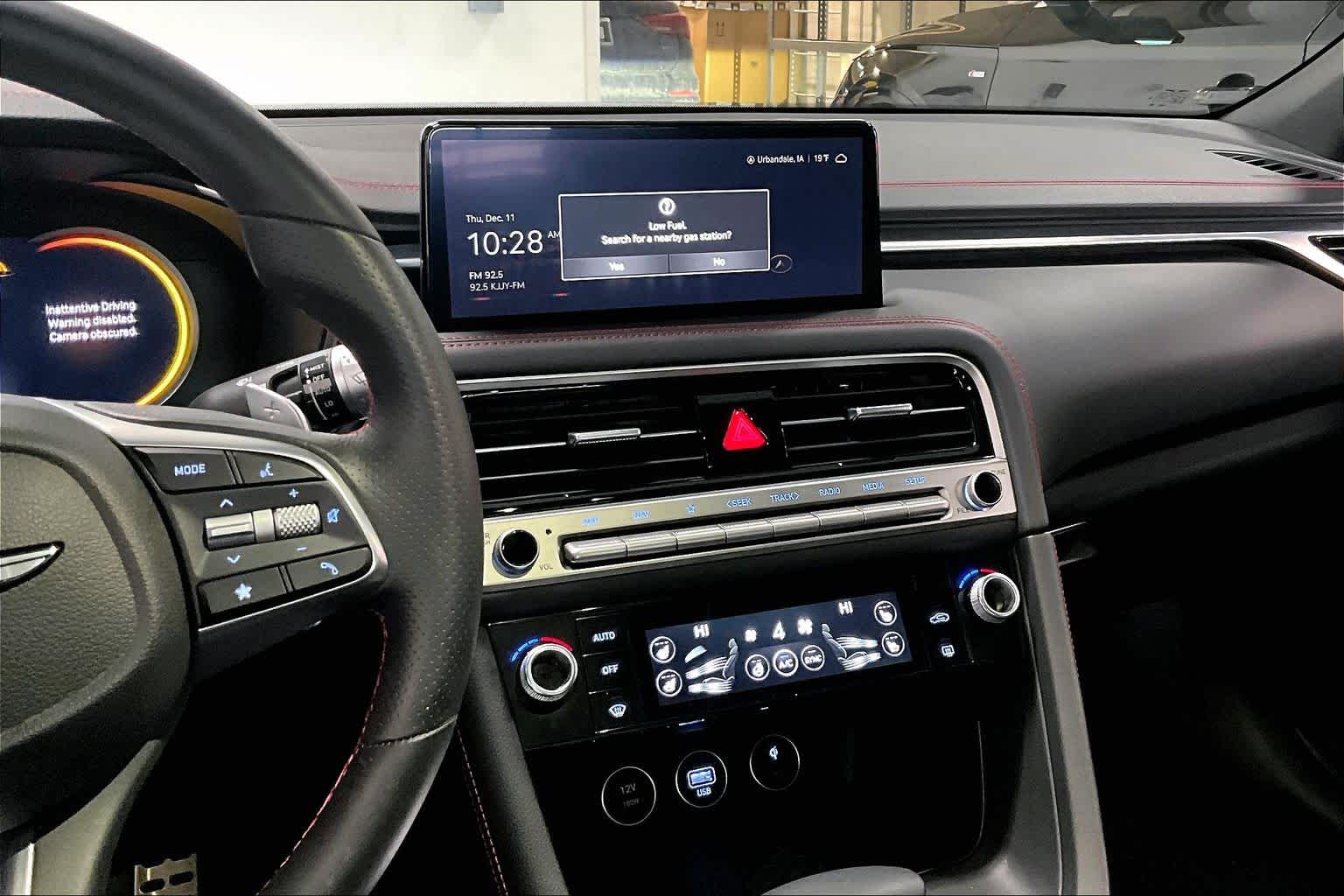 Thumbnail: 2024 Genesis G70 - 14