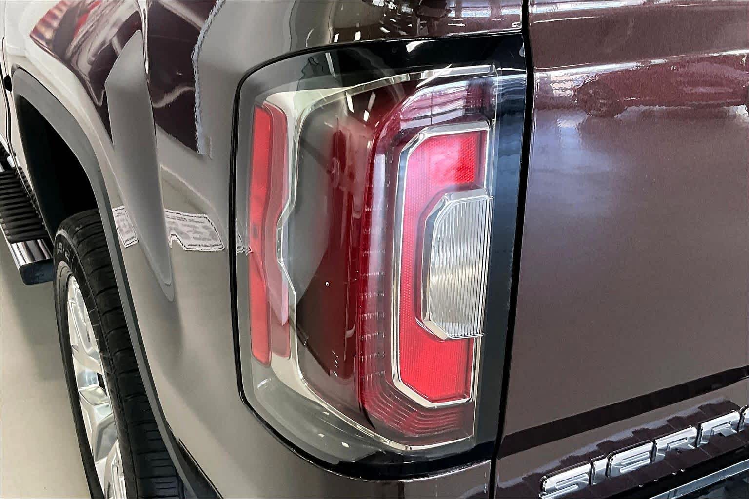 Thumbnail: 2016 GMC Sierra 1500 - 28