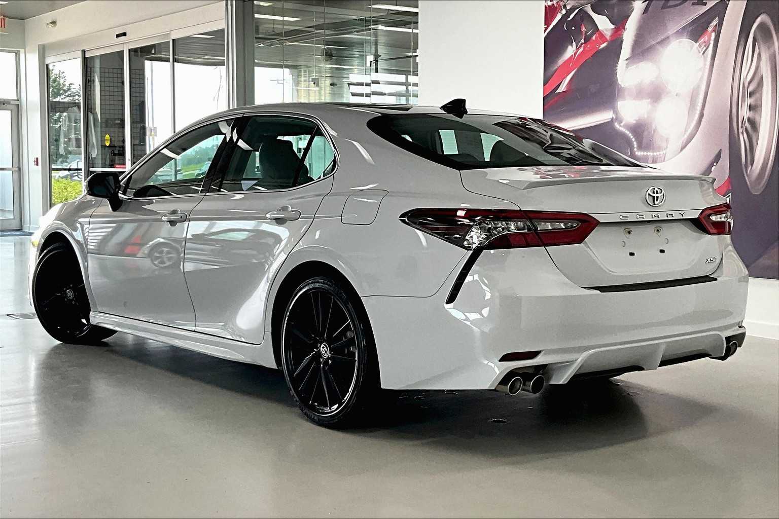 Thumbnail: 2023 Toyota Camry - 4