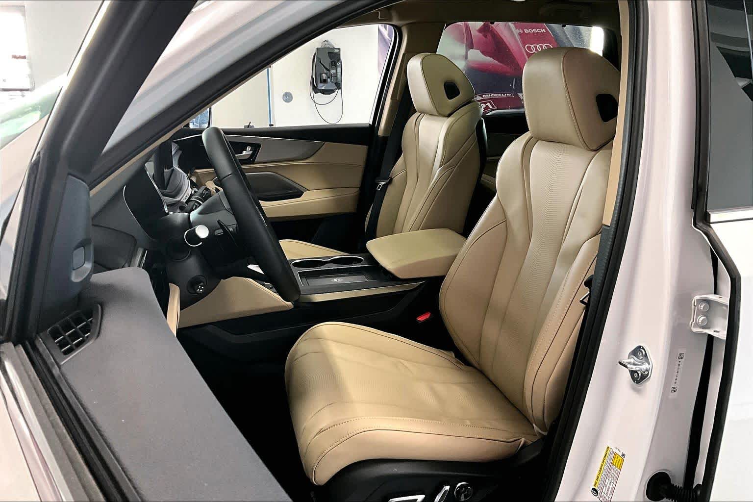 Thumbnail: 2026 Acura MDX - 11