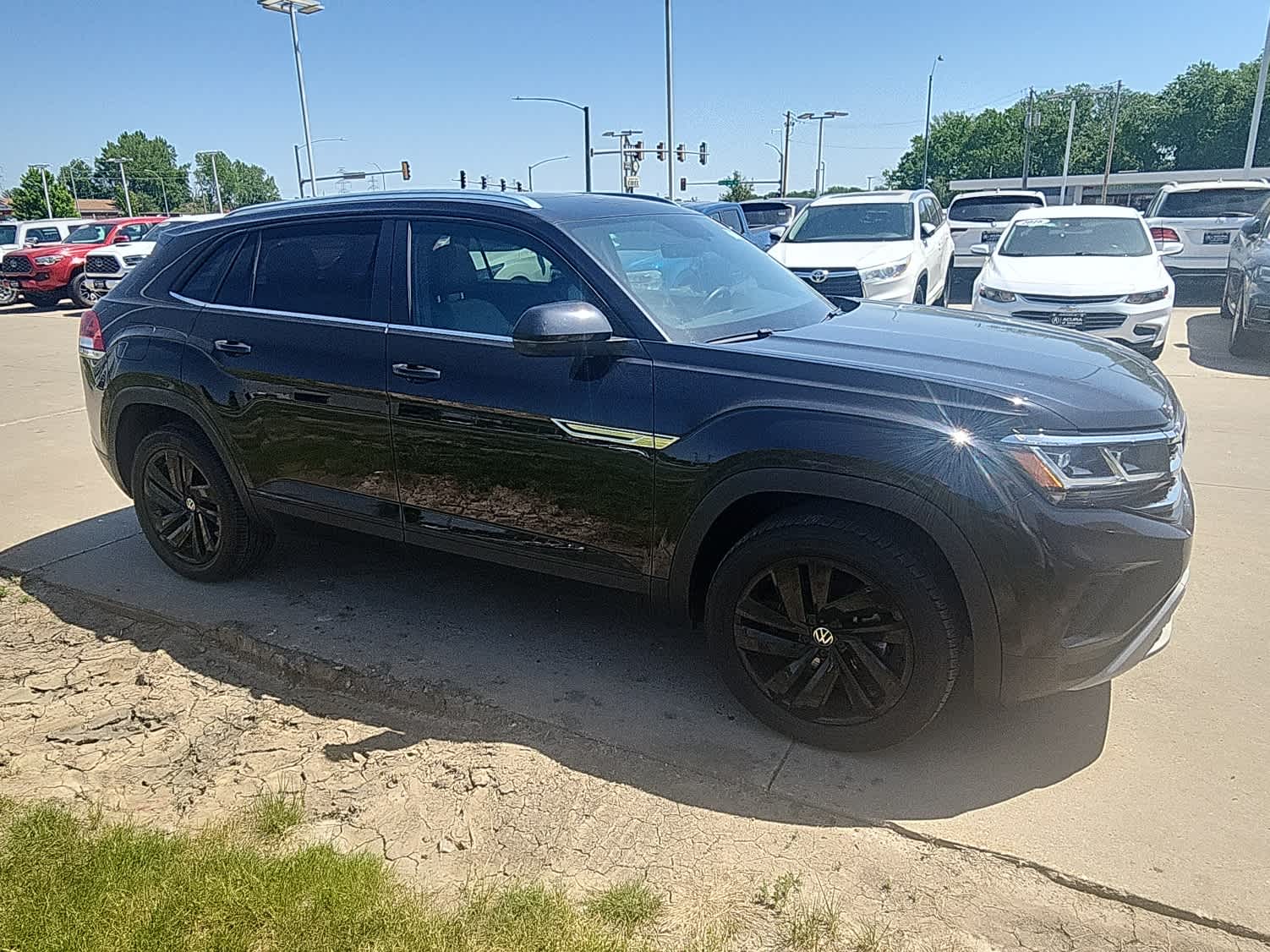 Thumbnail: 2023 Volkswagen Atlas - 4