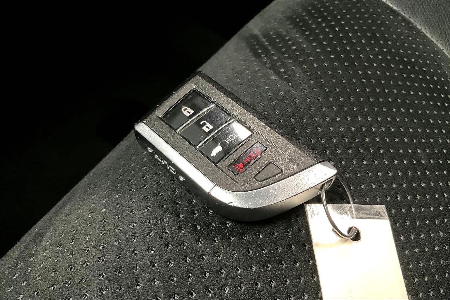 Thumbnail: 2023 Acura MDX - 17