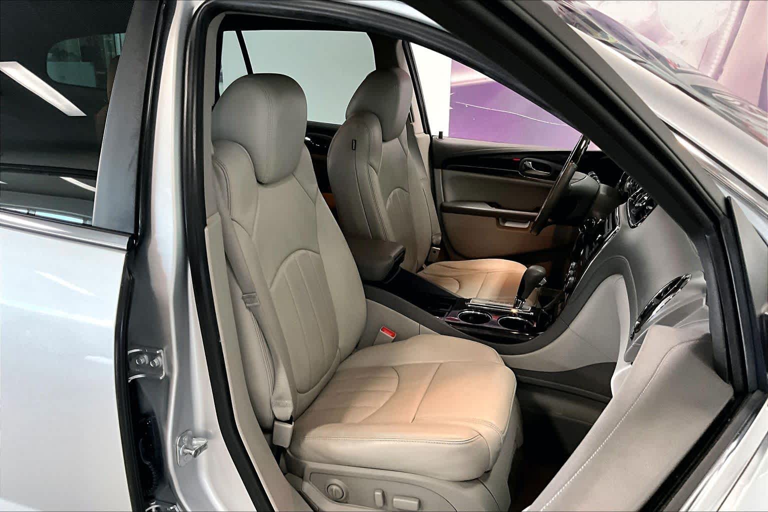 Thumbnail: 2015 Buick Enclave - 11