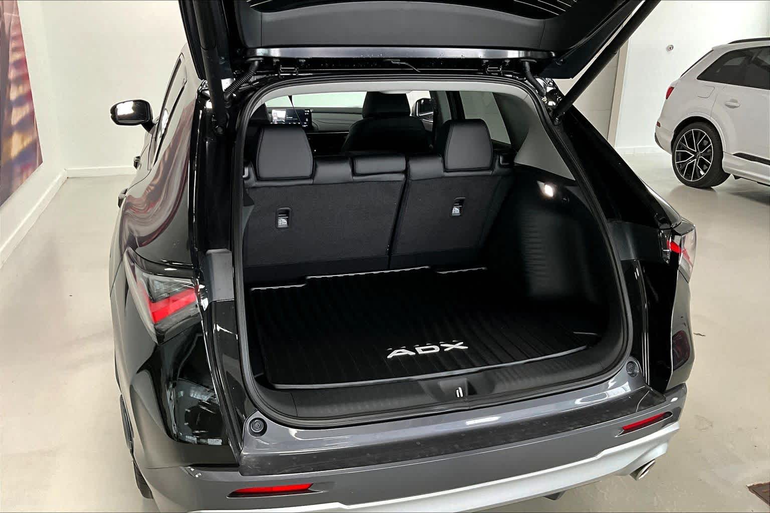 Thumbnail: 2025 Acura ADX - 19