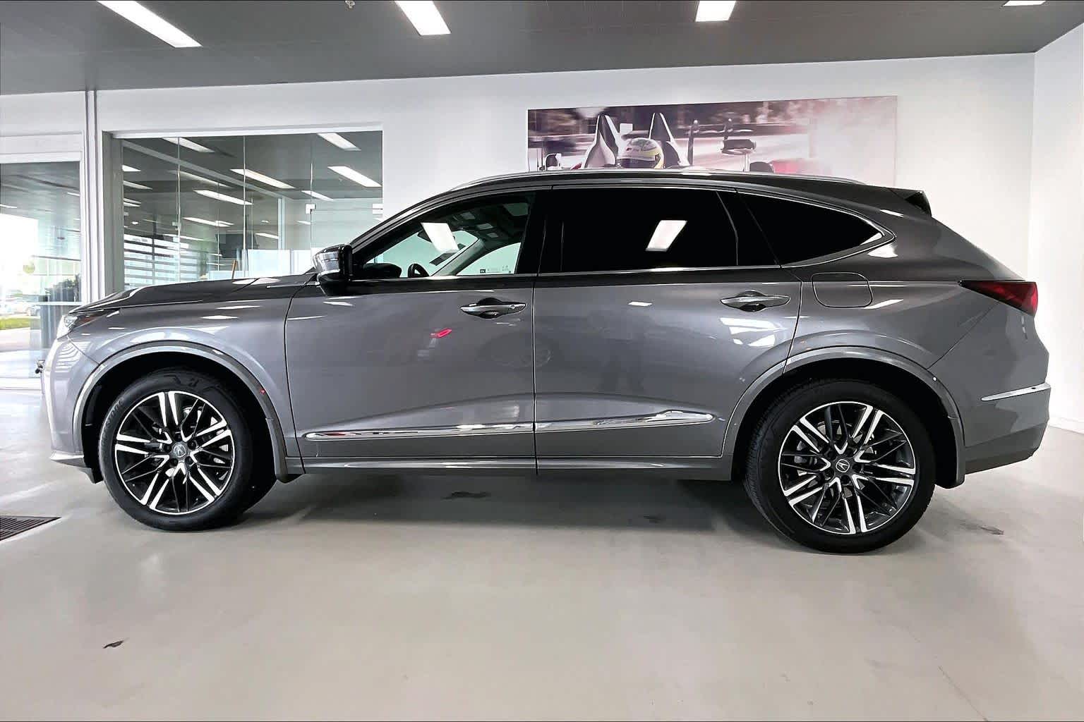 Thumbnail: 2026 Acura MDX - 3