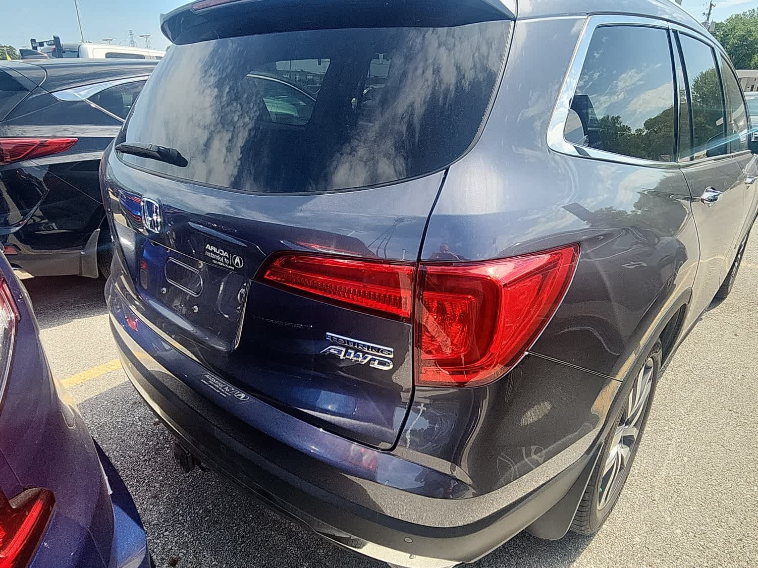 Thumbnail: 2018 Honda Pilot - 6