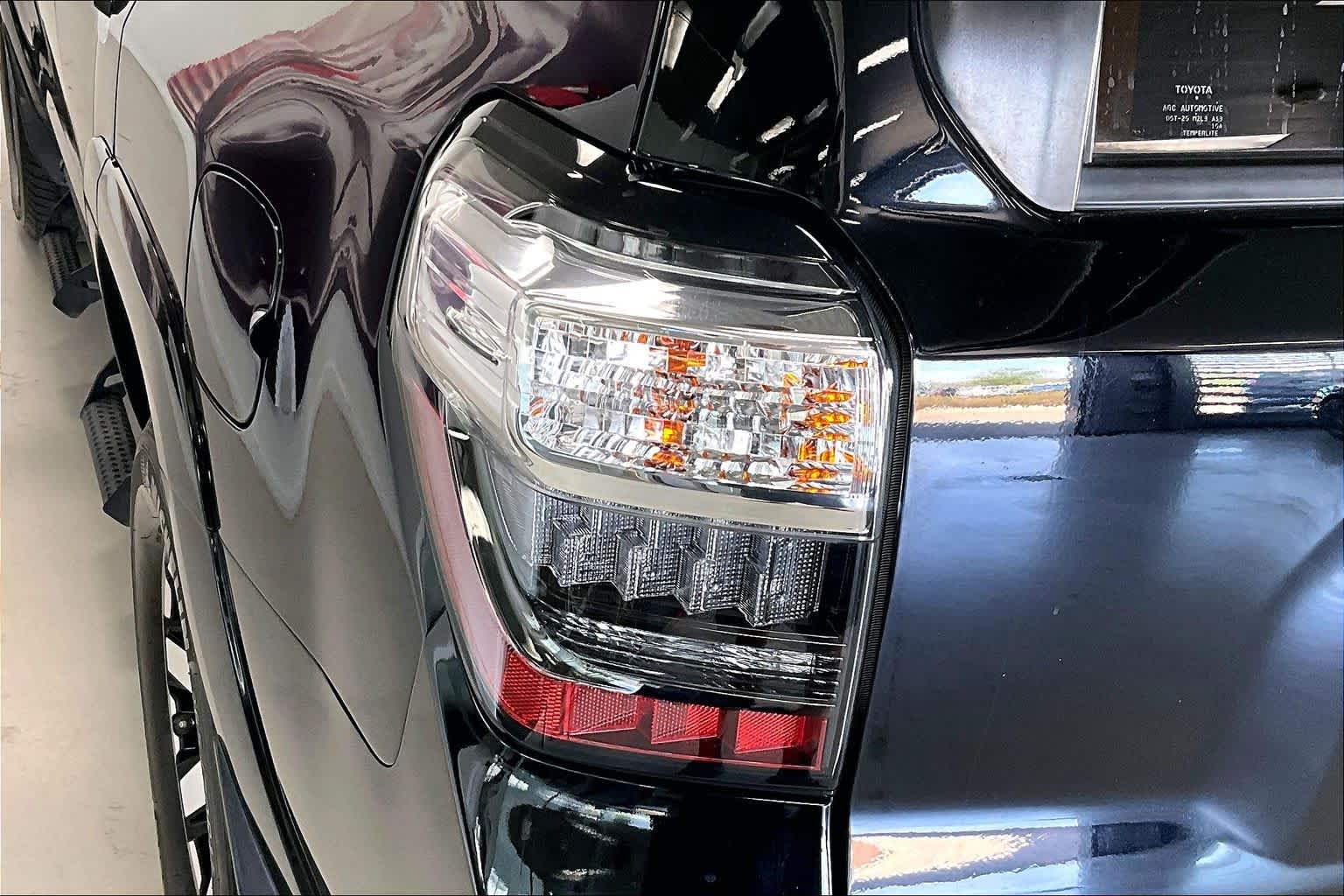 Thumbnail: 2019 Toyota 4Runner - 28