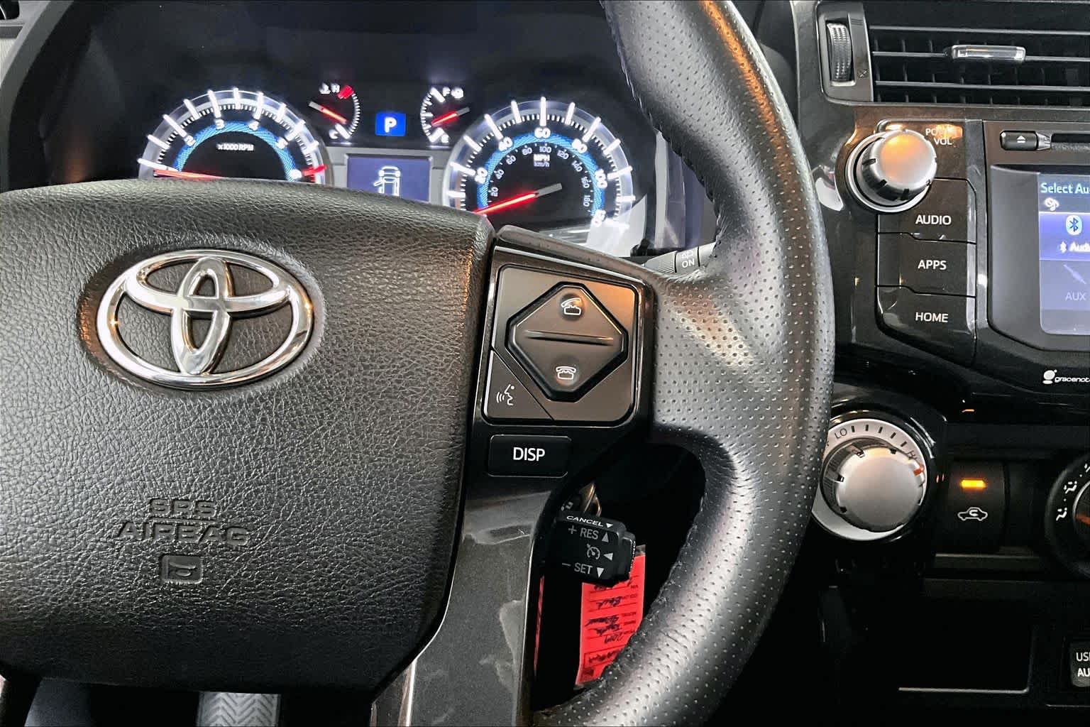 Thumbnail: 2019 Toyota 4Runner - 21