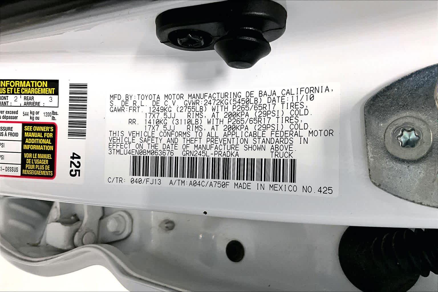 Thumbnail: 2011 Toyota Tacoma - 18