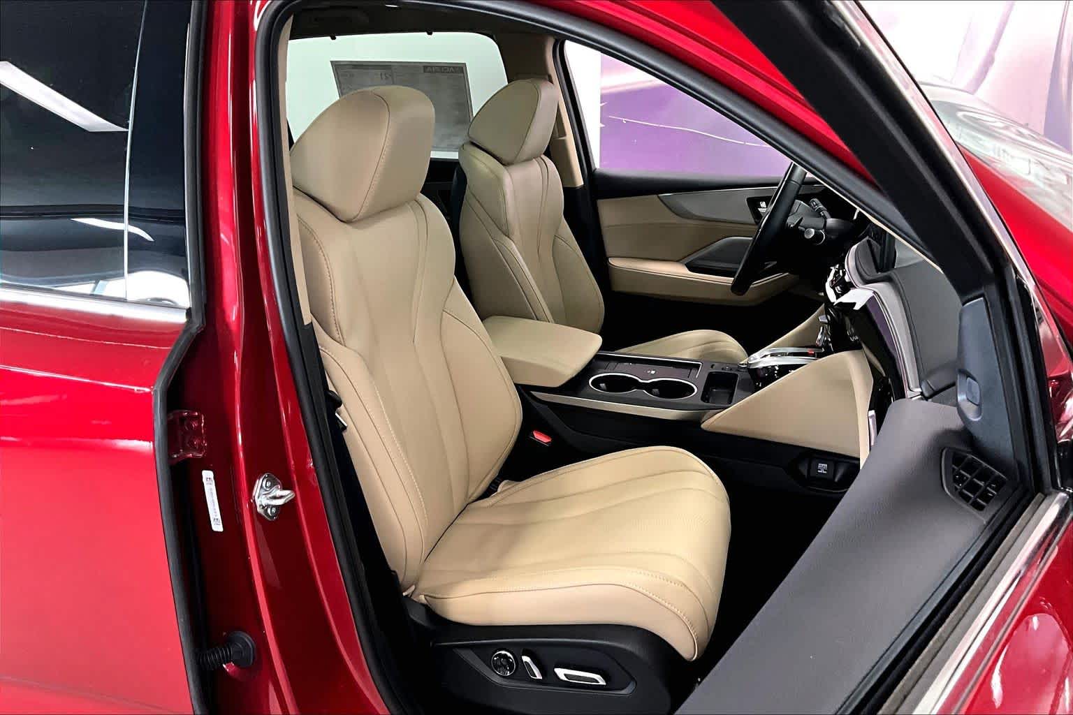 Thumbnail: 2025 Acura MDX - 12