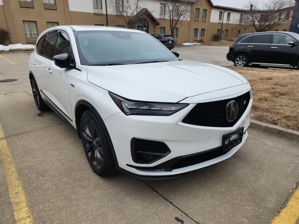 Thumbnail: 2022 Acura MDX - 3