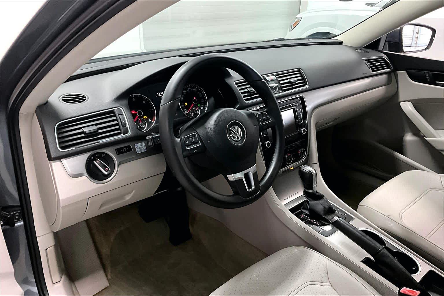 Thumbnail: 2014 Volkswagen Passat - 2