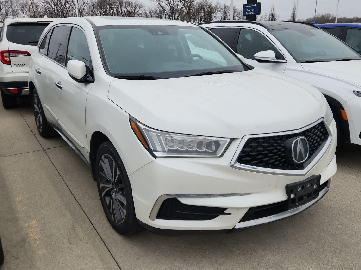 Thumbnail: 2019 Acura MDX - 3
