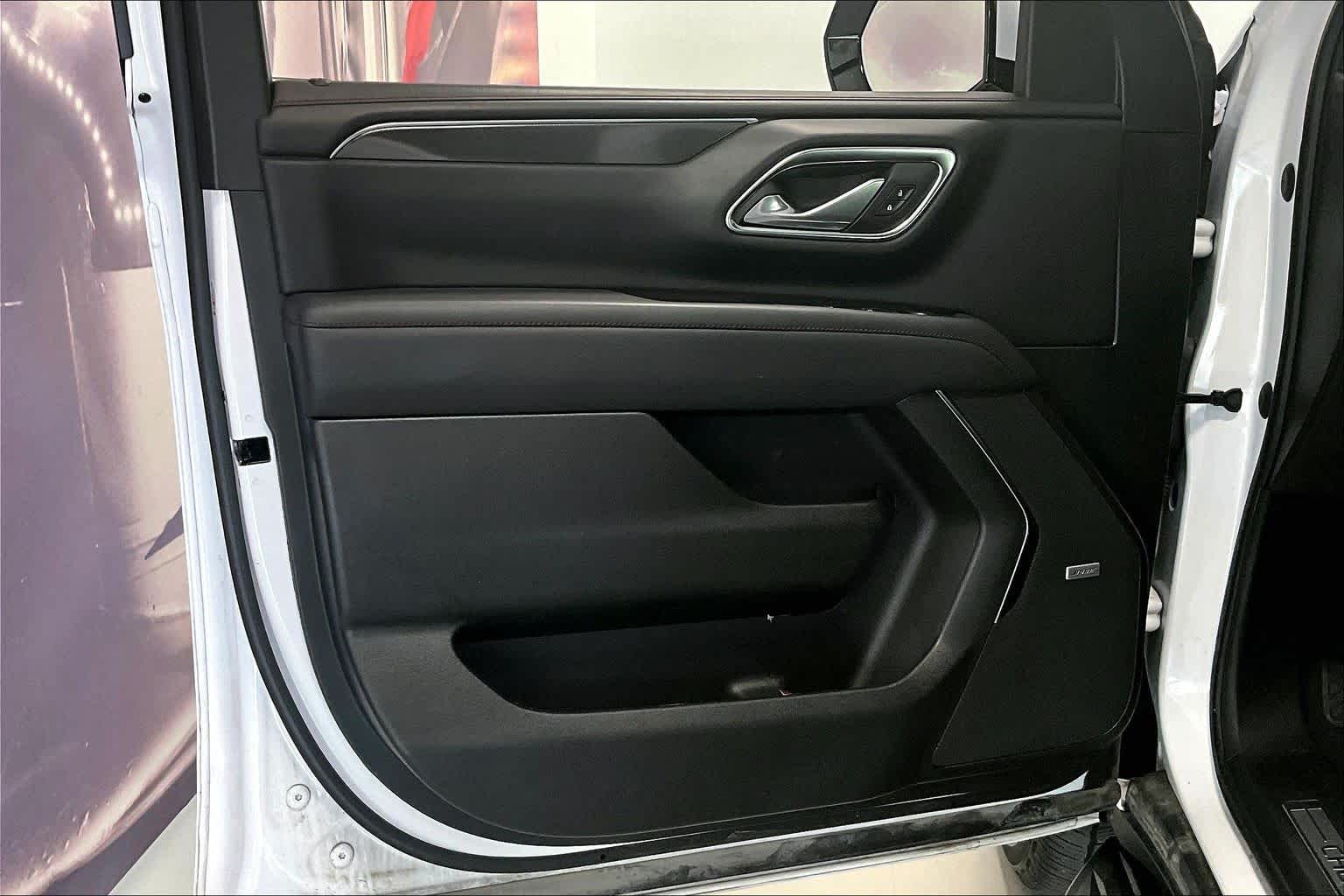 Thumbnail: 2023 Chevrolet Tahoe - 25