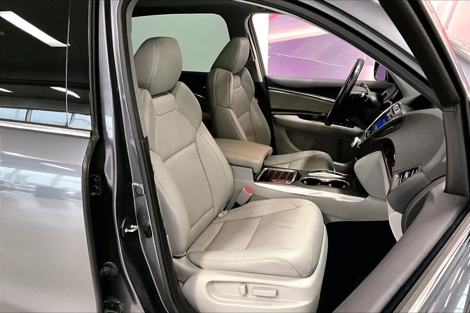 Thumbnail: 2017 Acura MDX - 12