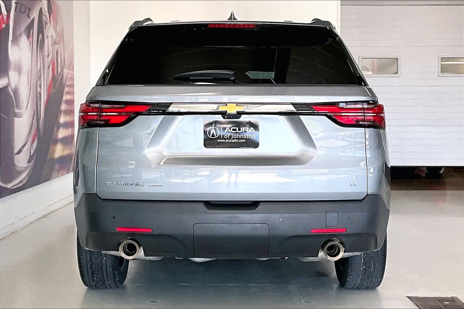 Thumbnail: 2023 Chevrolet Traverse - 5