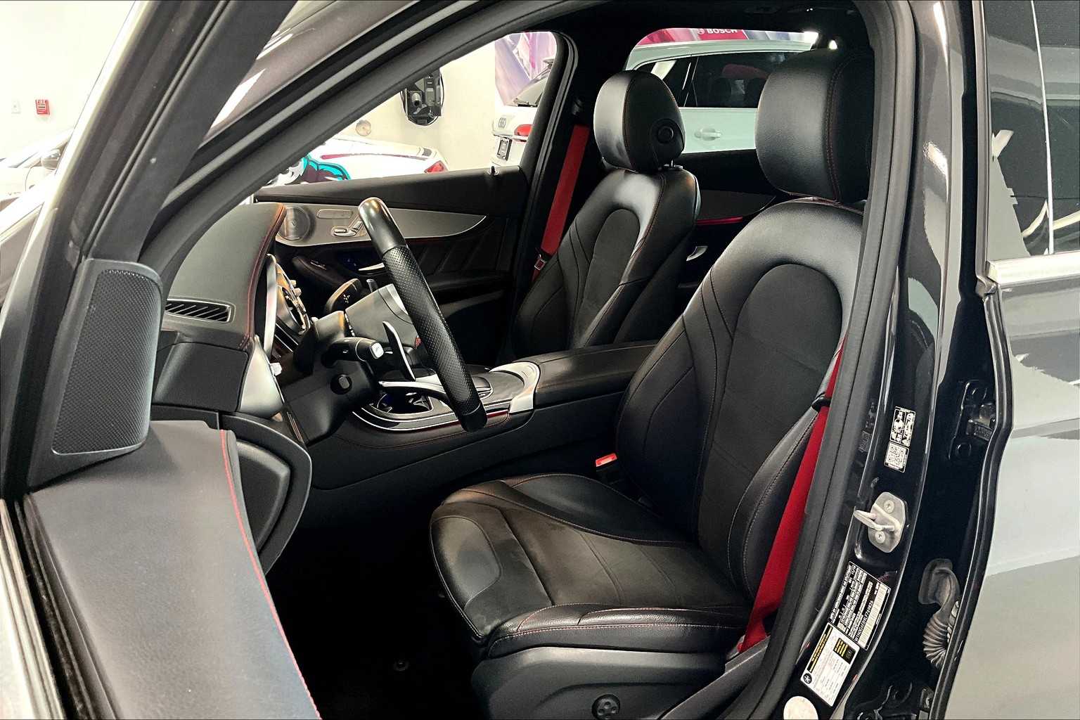 Thumbnail: 2020 Mercedes-Benz GLC - 11