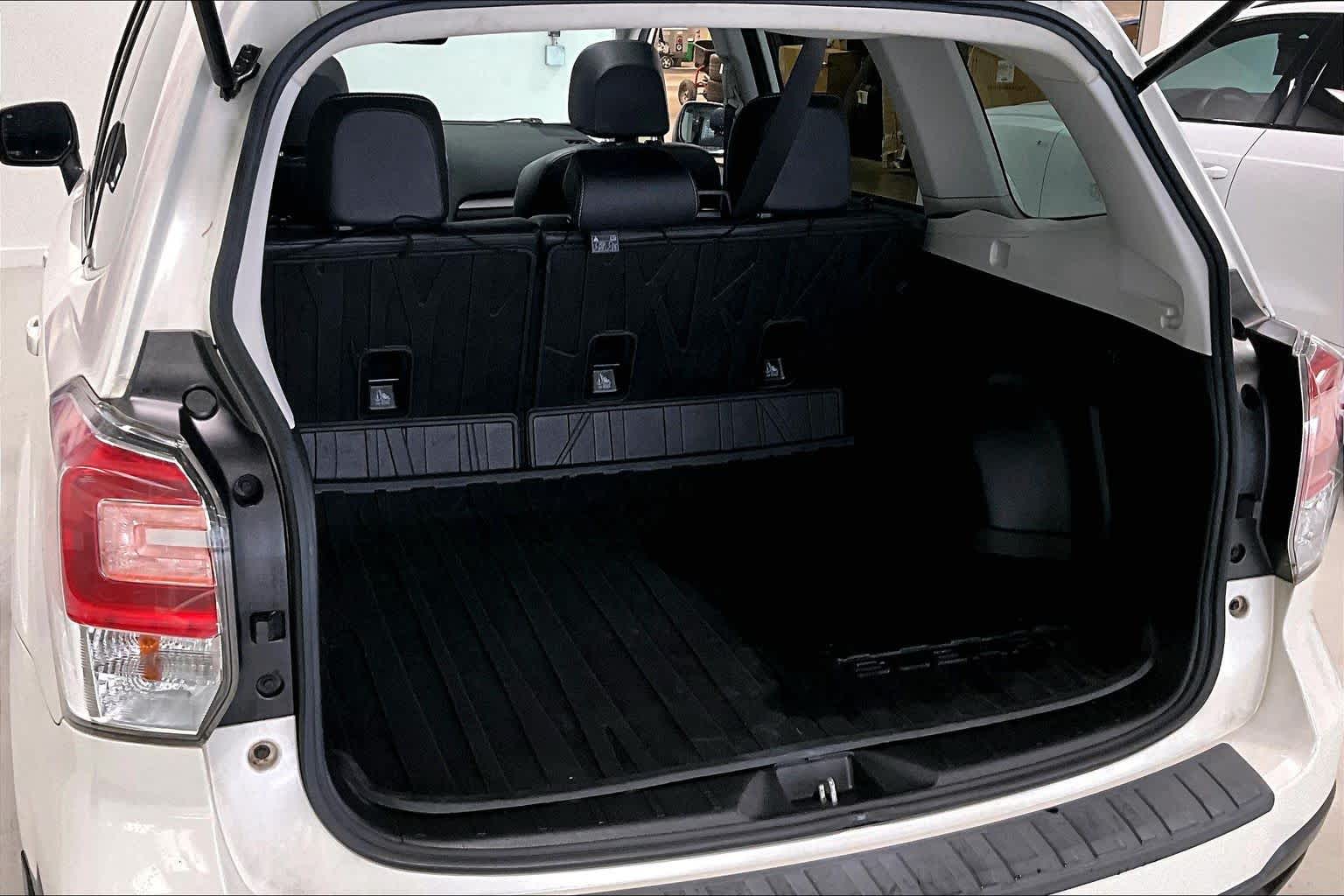 Thumbnail: 2018 Subaru Forester - 15