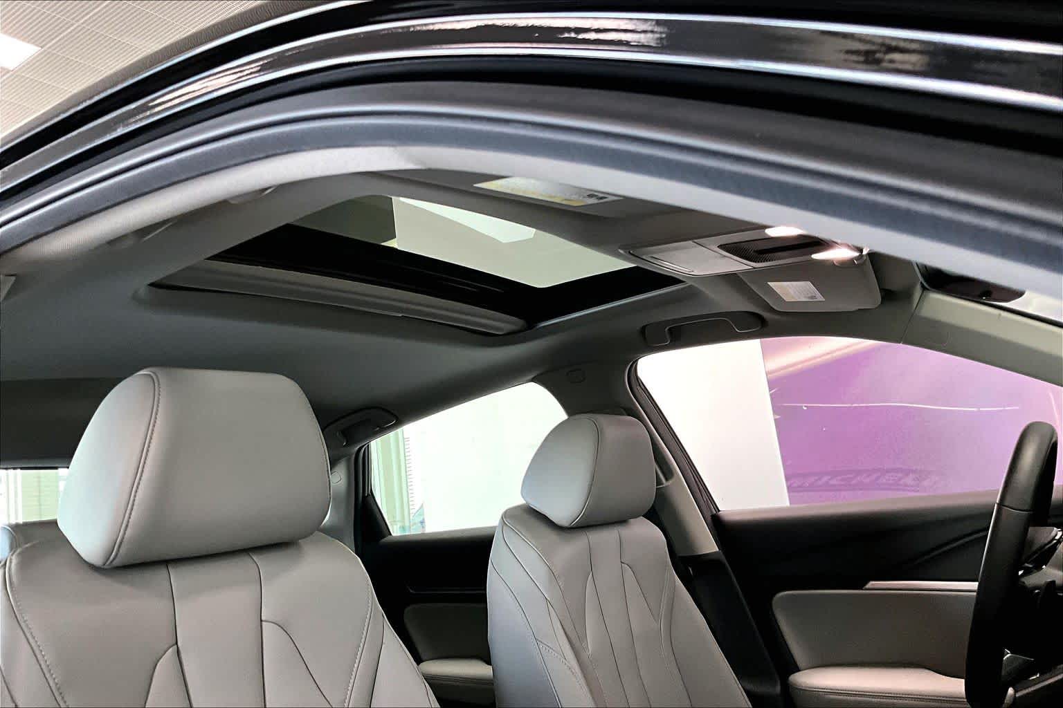 Thumbnail: 2025 Acura Integra - 27