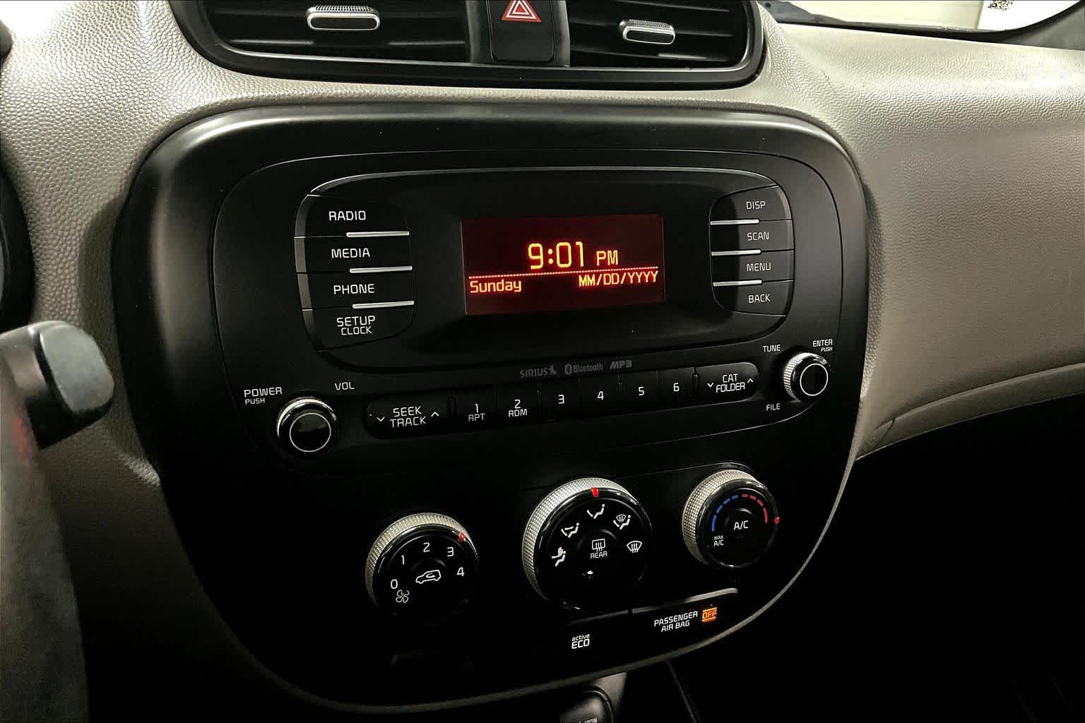 Thumbnail: 2014 Kia Soul - 24