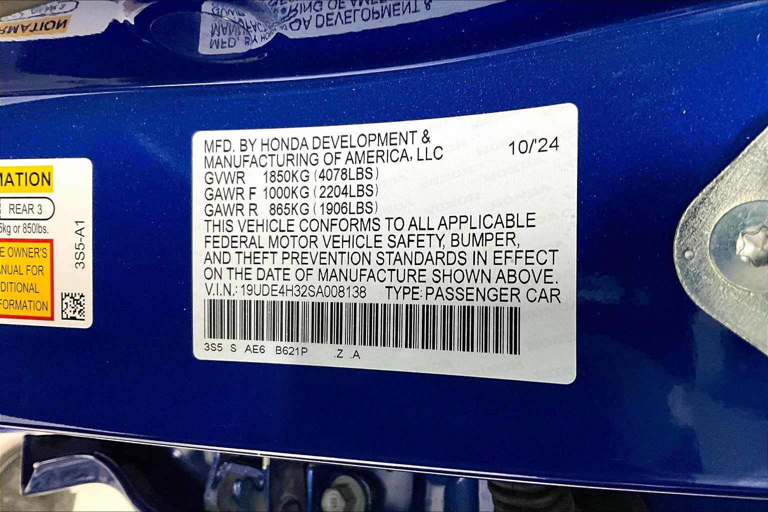 Thumbnail: 2025 Acura Integra - 19