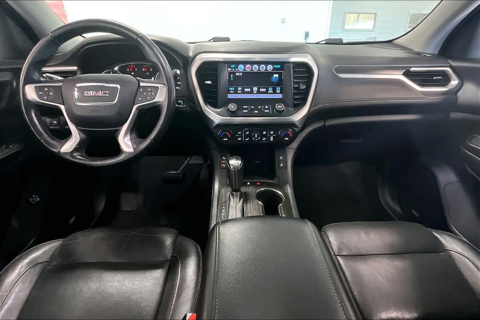 Thumbnail: 2018 GMC Acadia - 8