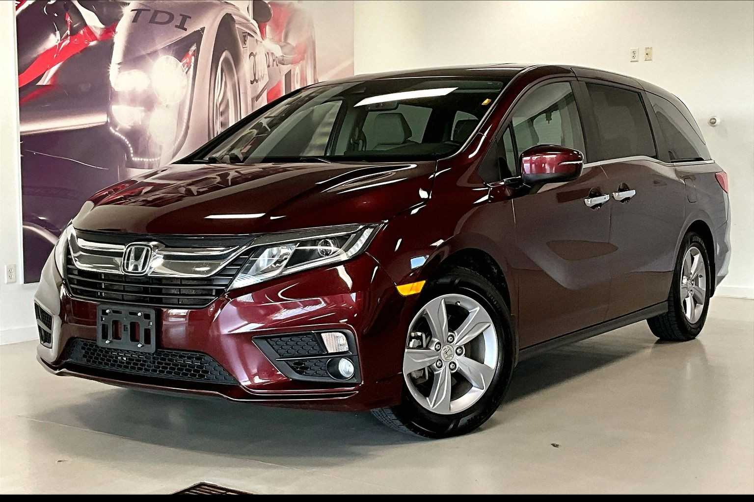 Thumbnail: 2018 Honda Odyssey - 1