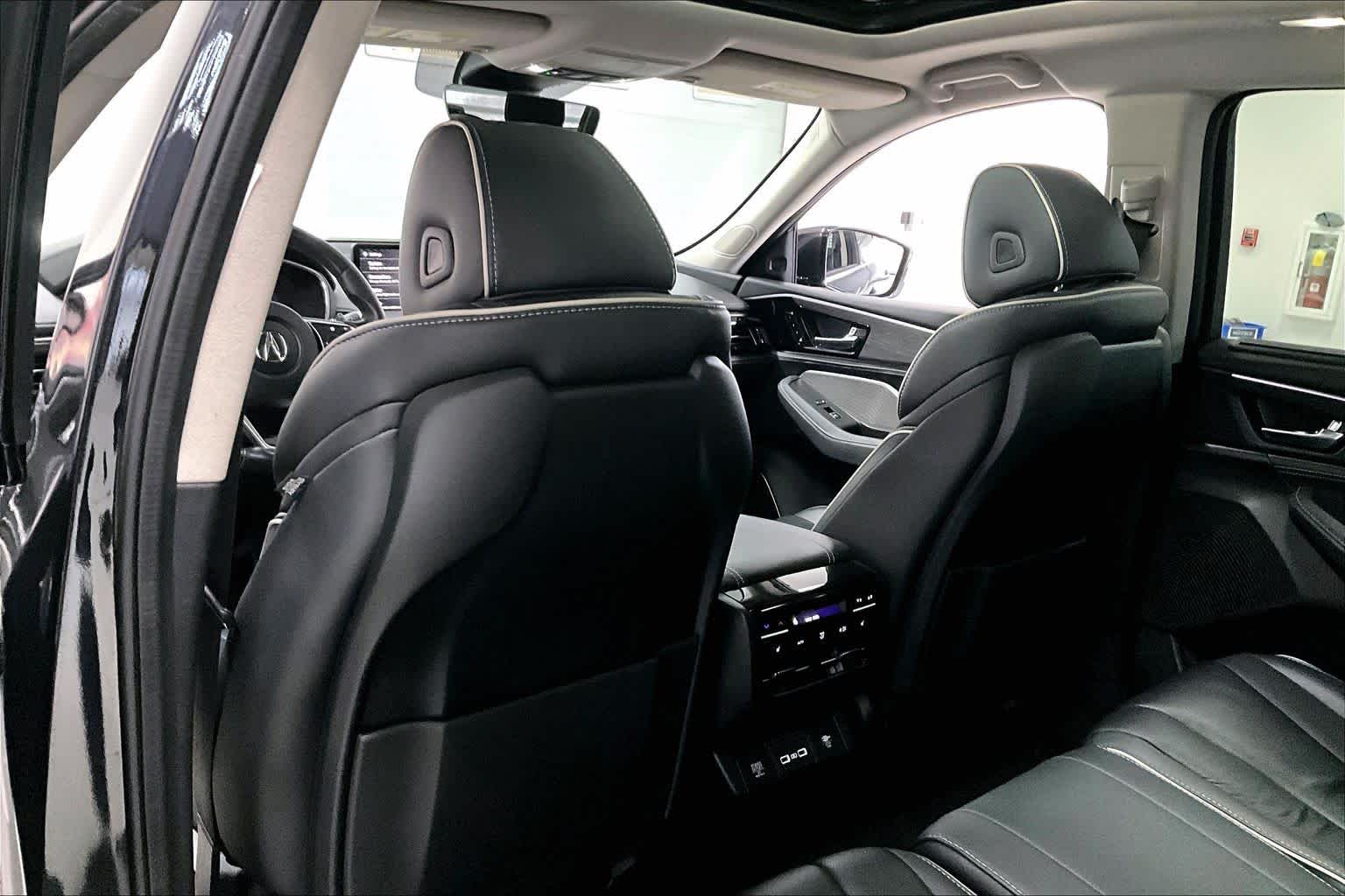 Thumbnail: 2024 Acura MDX - 10