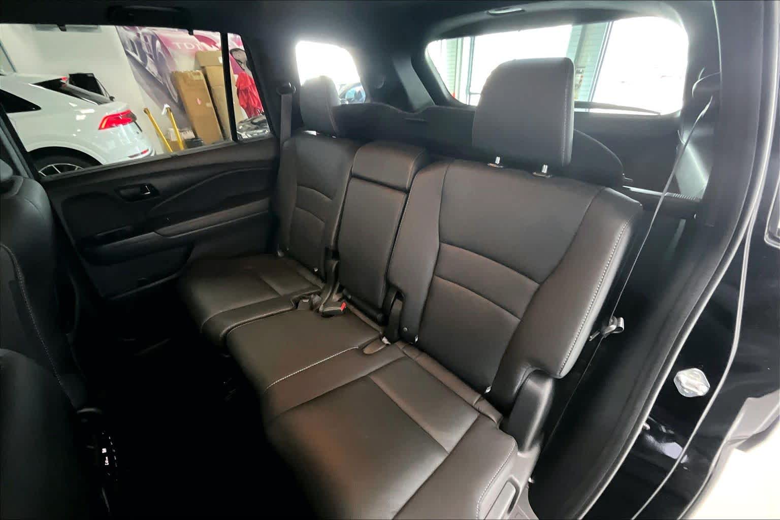 Thumbnail: 2022 Honda Passport - 26