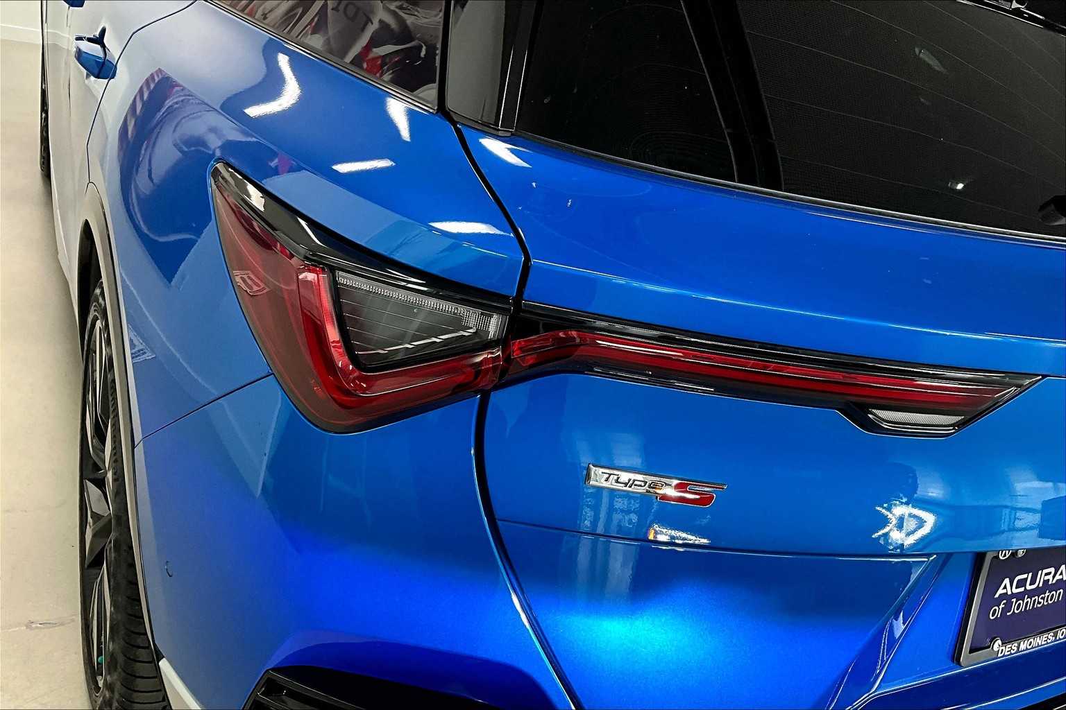 Thumbnail: 2024 Acura ZDX - 30