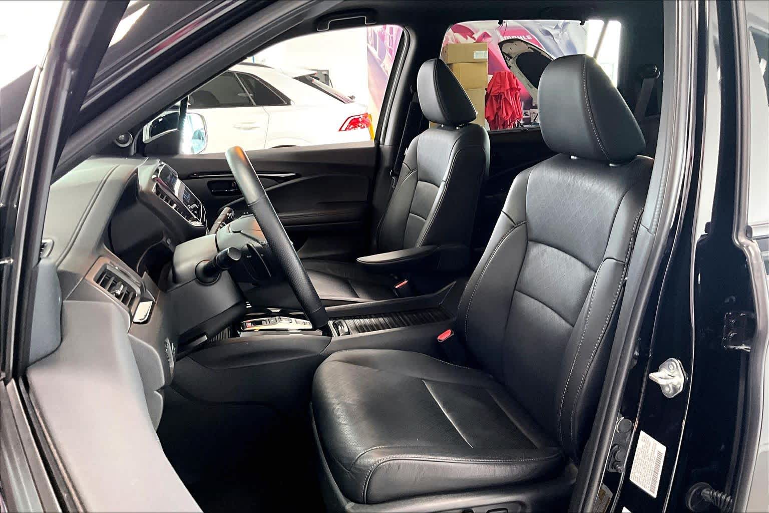 Thumbnail: 2022 Honda Passport - 9