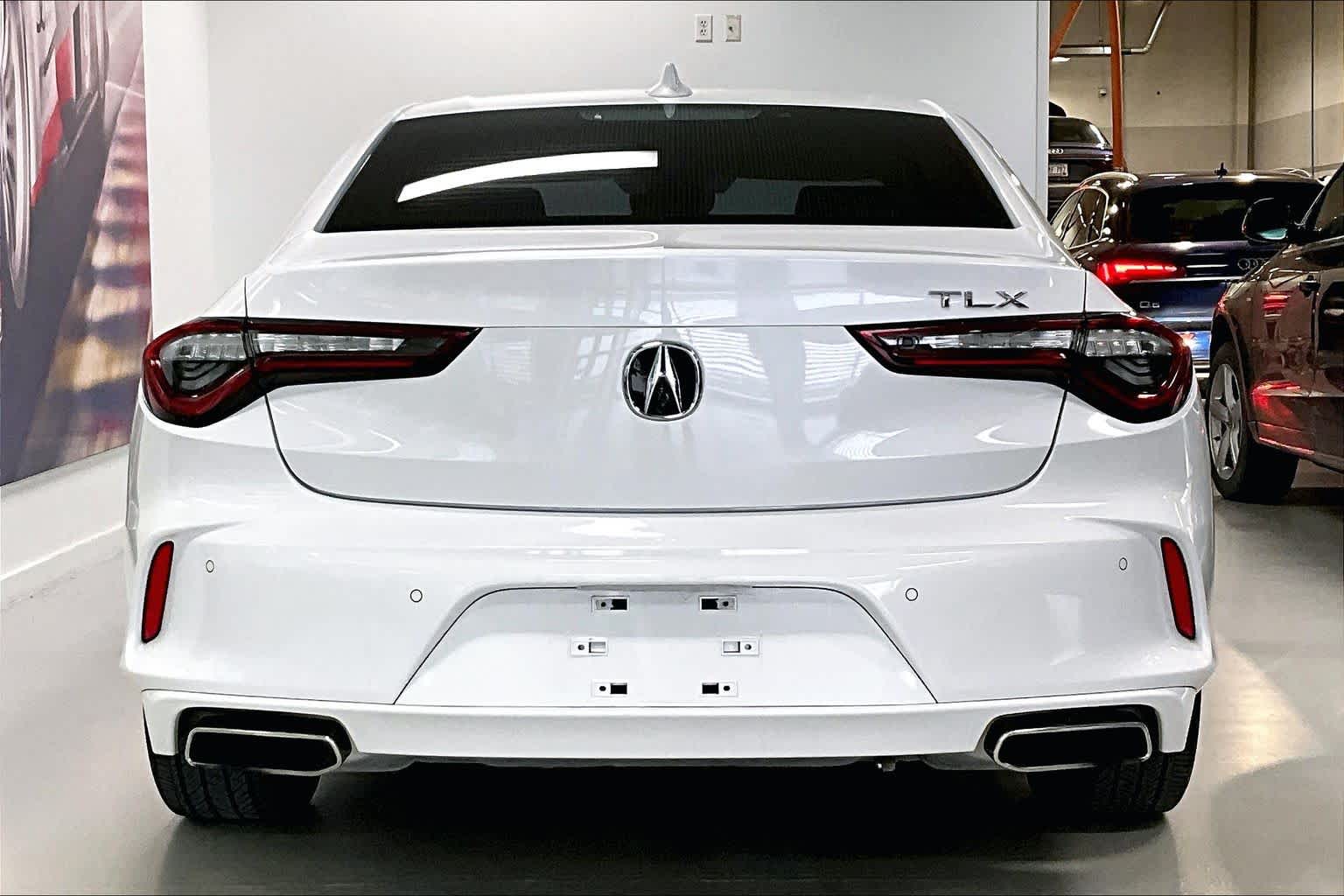 Thumbnail: 2022 Acura TLX - 5