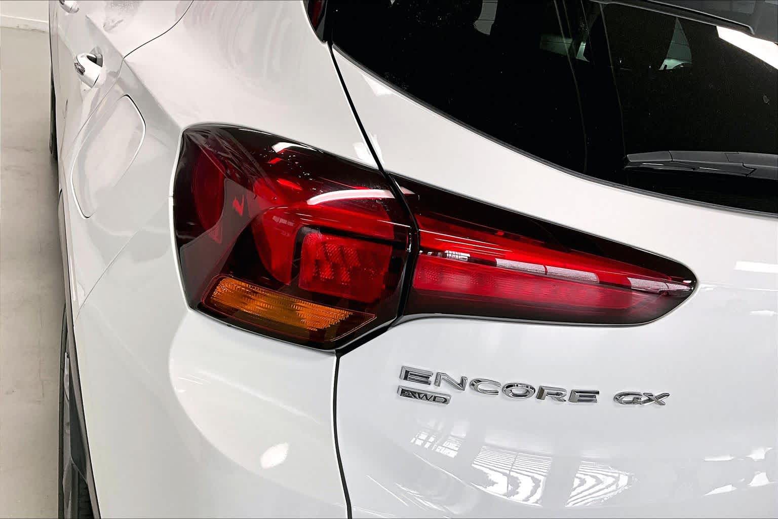 Thumbnail: 2022 Buick Encore GX - 30