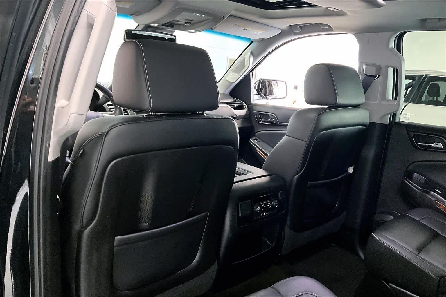 Thumbnail: 2016 Chevrolet Tahoe - 10