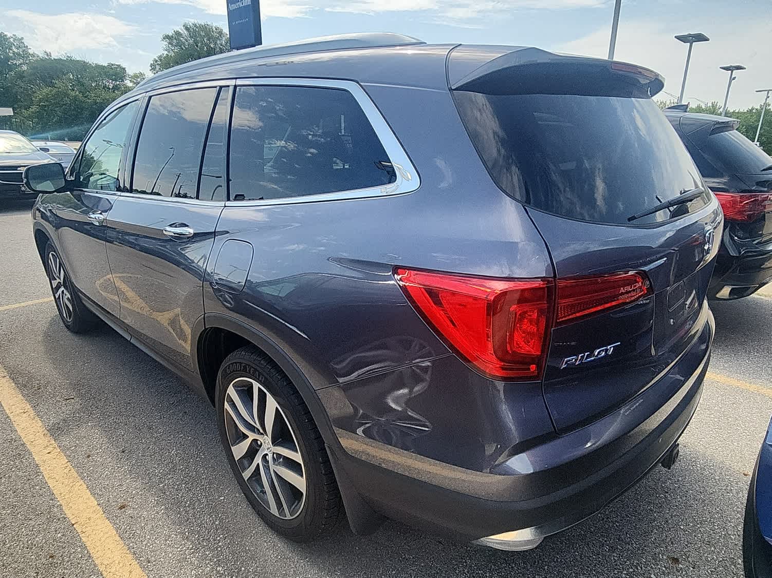 Thumbnail: 2018 Honda Pilot - 7