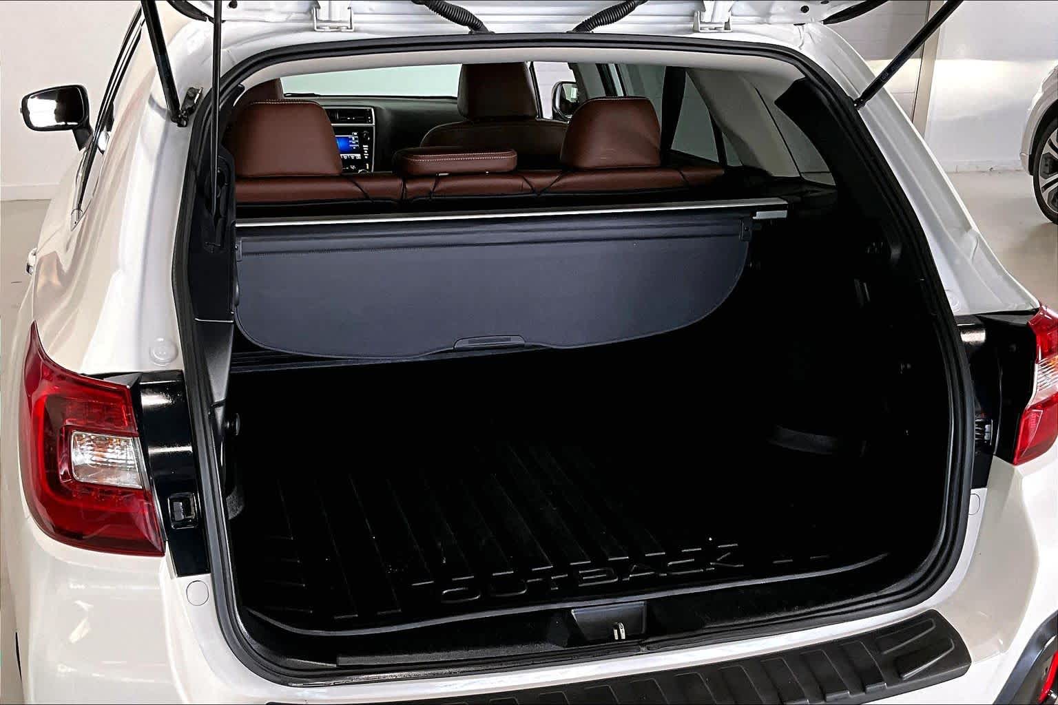 Thumbnail: 2018 Subaru Outback - 17