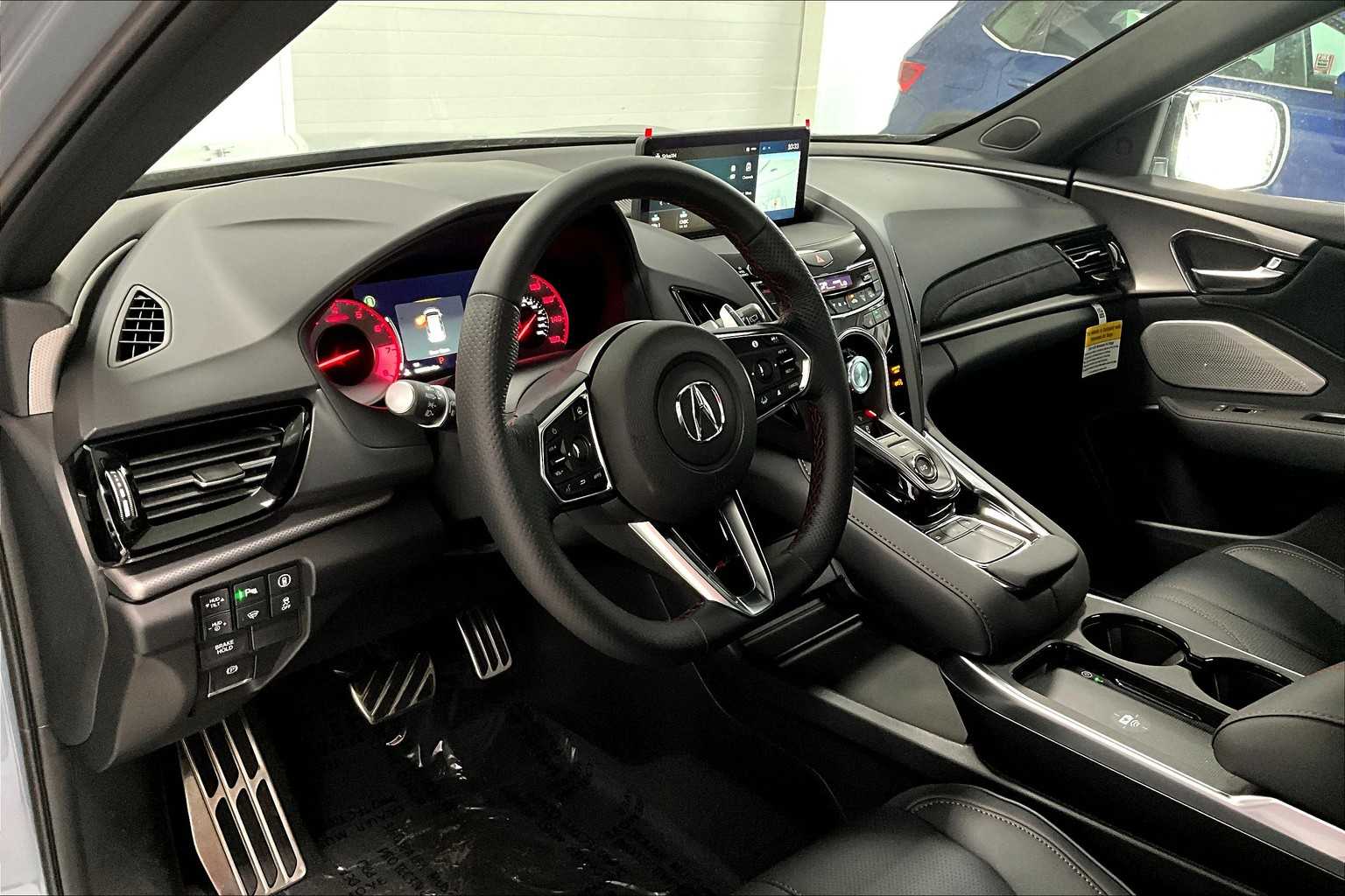 Thumbnail: 2025 Acura RDX - 2