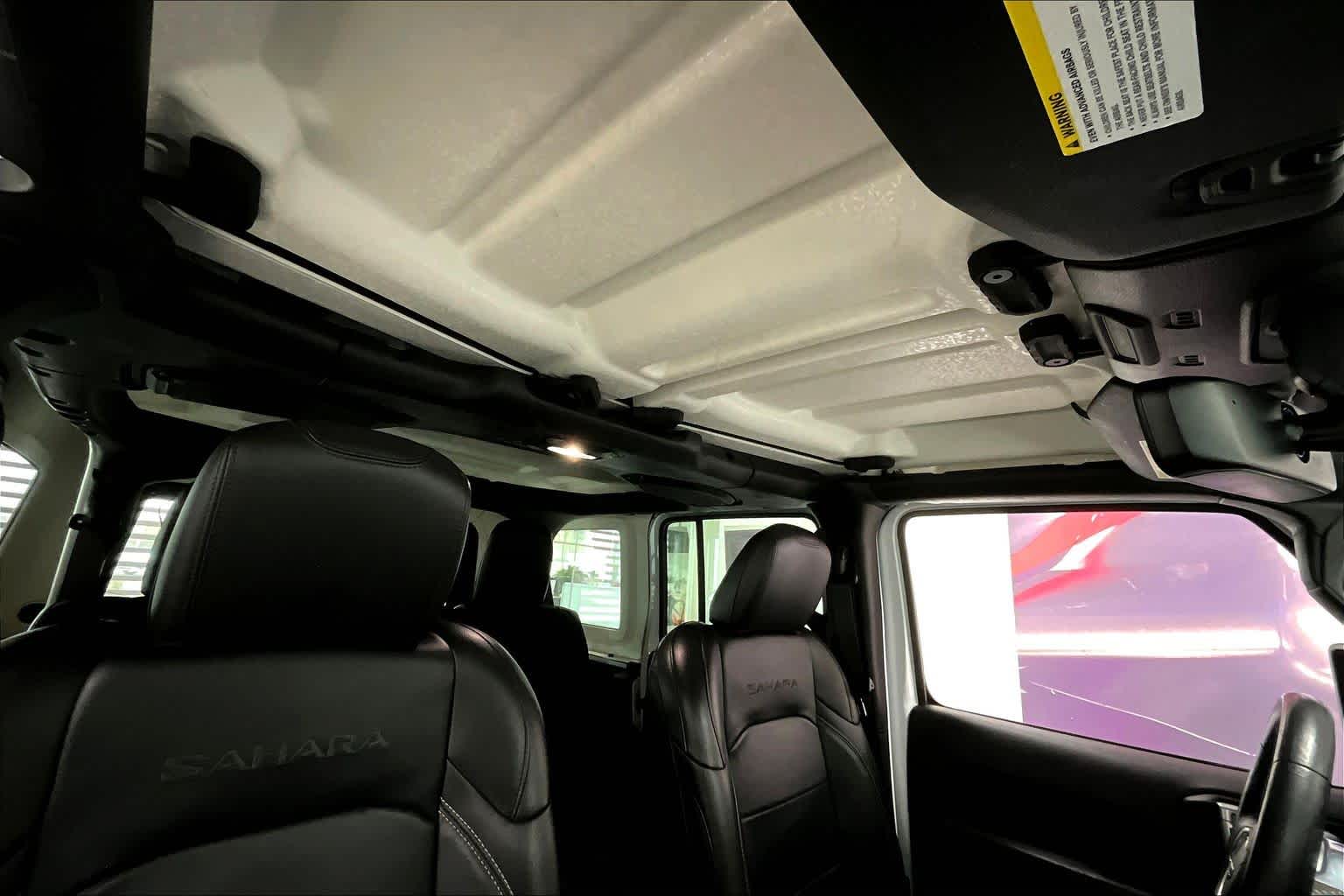 Thumbnail: 2018 Jeep Wrangler - 27