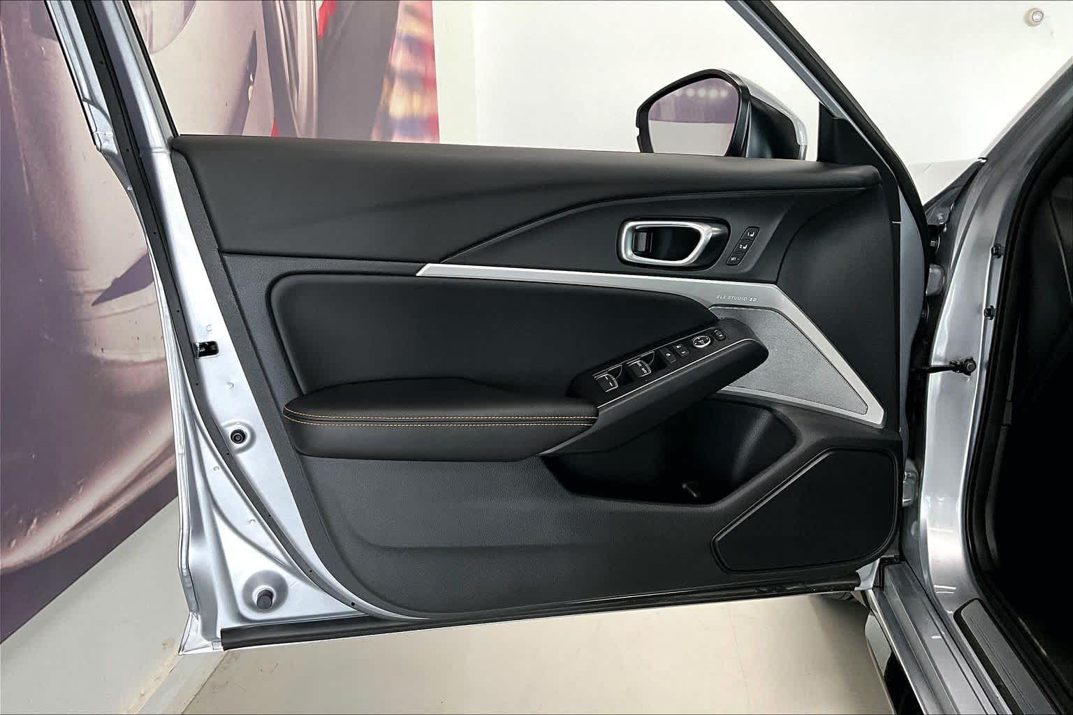Thumbnail: 2026 Acura Integra - 25