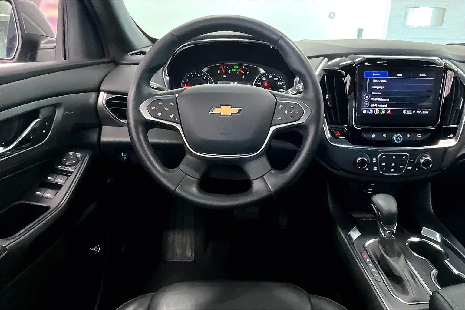 Thumbnail: 2023 Chevrolet Traverse - 13