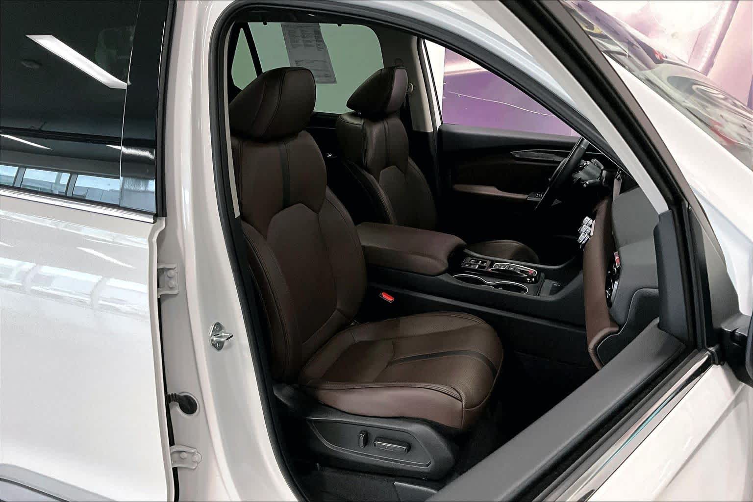 Thumbnail: 2023 Honda Pilot - 12