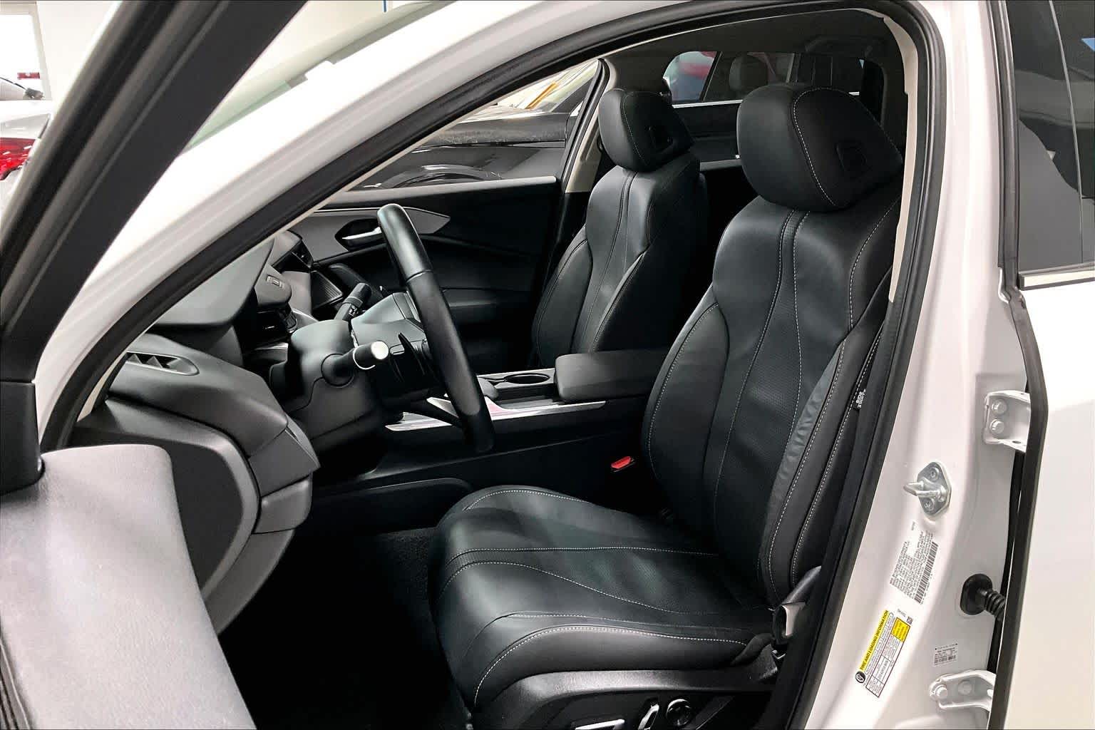 Thumbnail: 2022 Acura TLX - 10