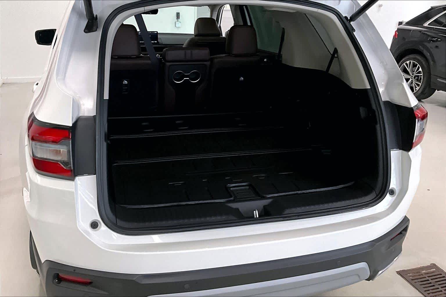 Thumbnail: 2023 Honda Pilot - 17