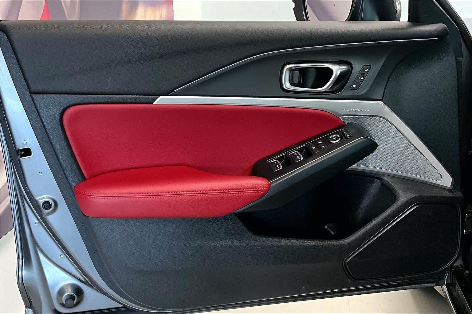 Thumbnail: 2023 Acura Integra - 25