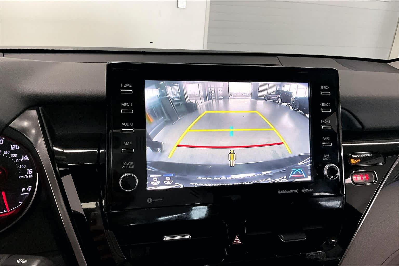 Thumbnail: 2021 Toyota Camry - 23