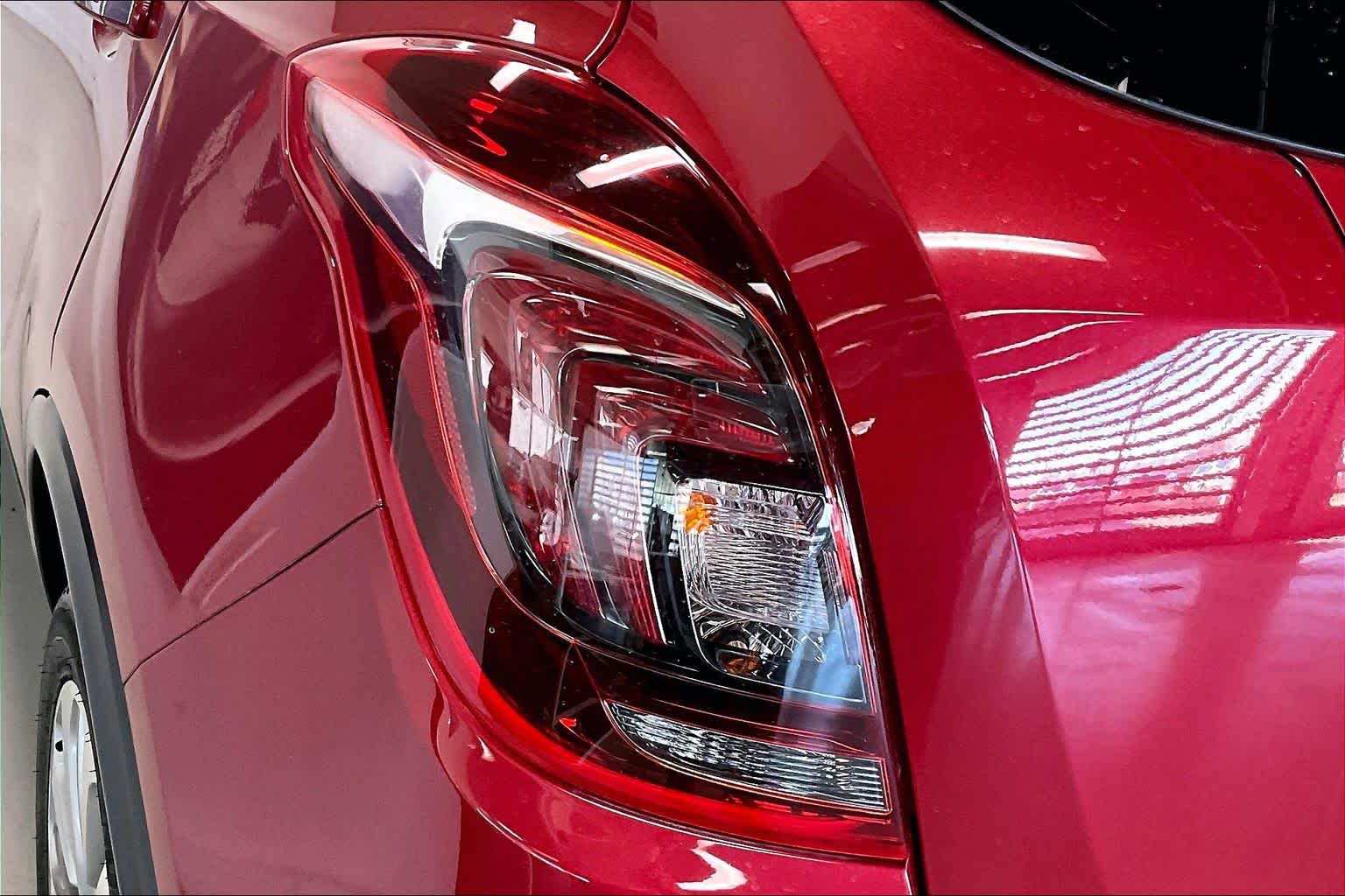 Thumbnail: 2017 Buick Encore - 28