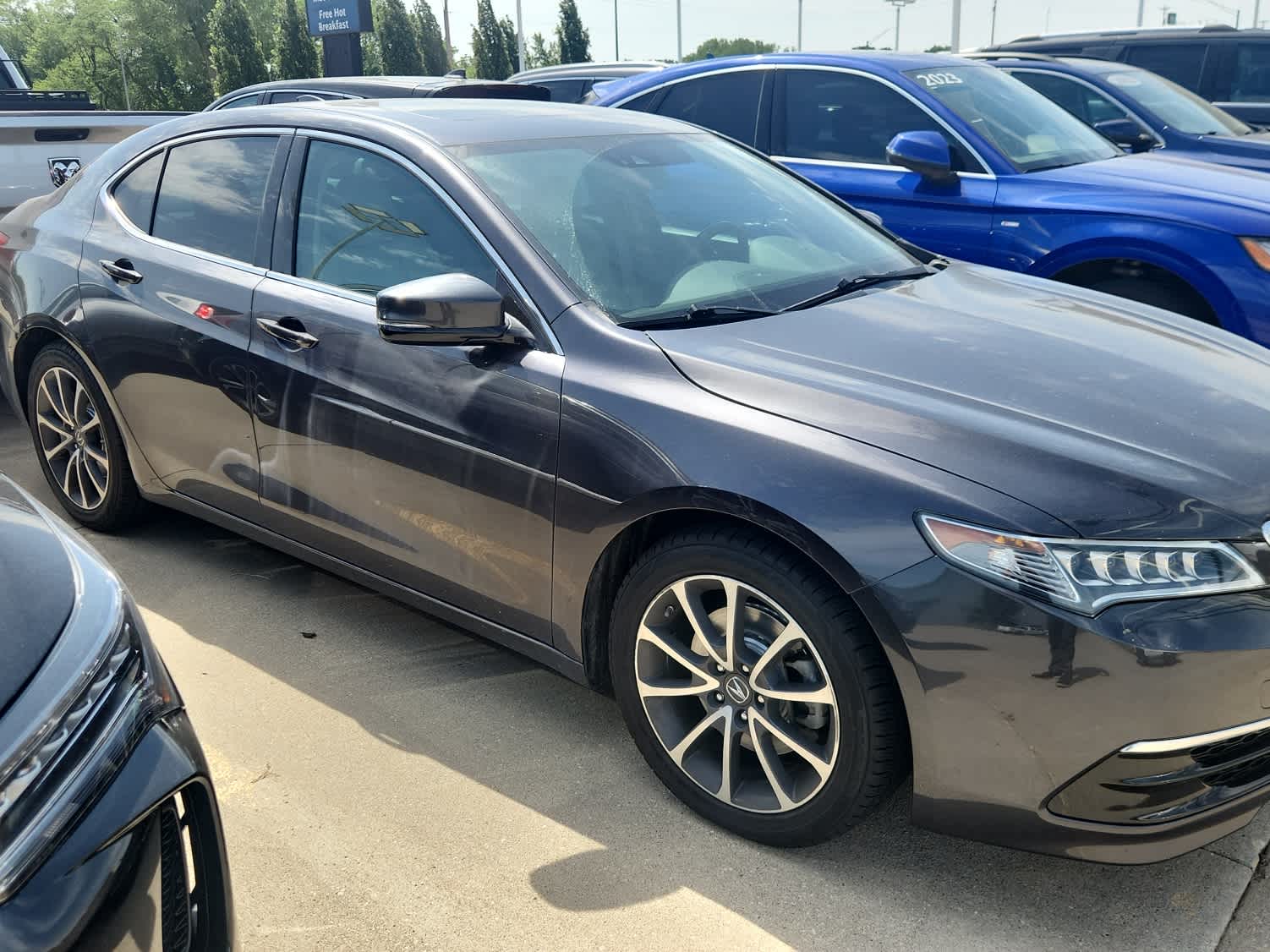 Thumbnail: 2015 Acura TLX - 4