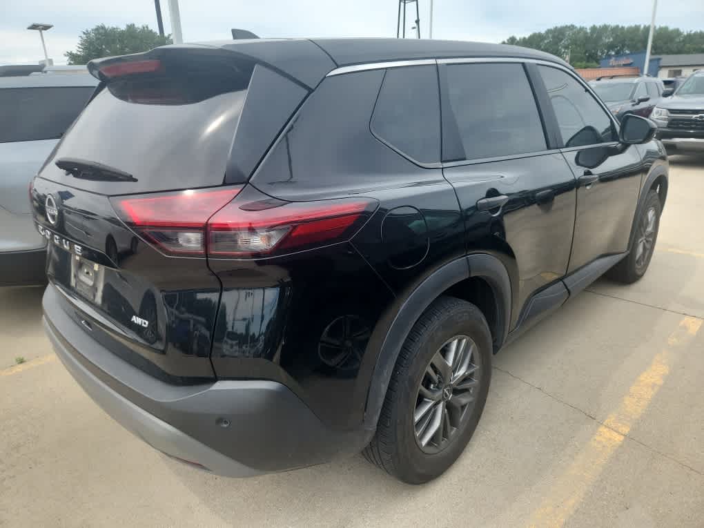 Thumbnail: 2023 Nissan Rogue - 5